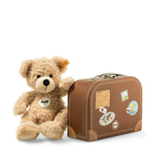 Load image into Gallery viewer, FYNN TEDDY BEAR IN SUITCASE, 11 INCHES, EAN 111471